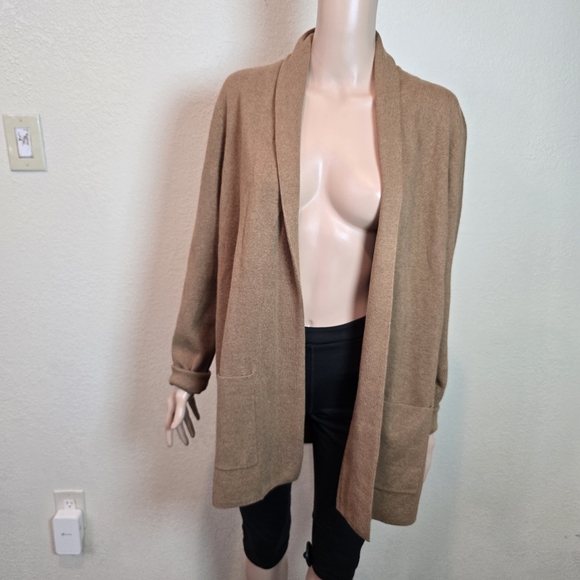 J.Crew Womens Sweater Cardigan Beige Size Large 100% Cotton - Picture 4 of 11